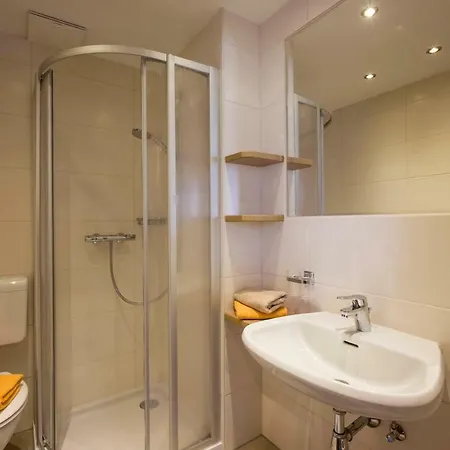 ゲストハウス Obinghof